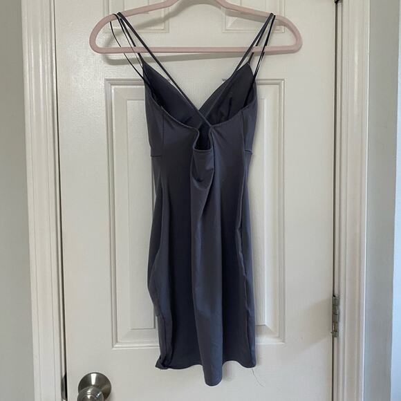 WINDSOR • Gray Shimmer Deep V-Neck Bodycon Mini Dress - Picture 8 of 9